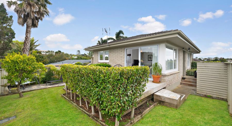  at 23a Sartors Avenue, Browns Bay, North Shore City, Auckland