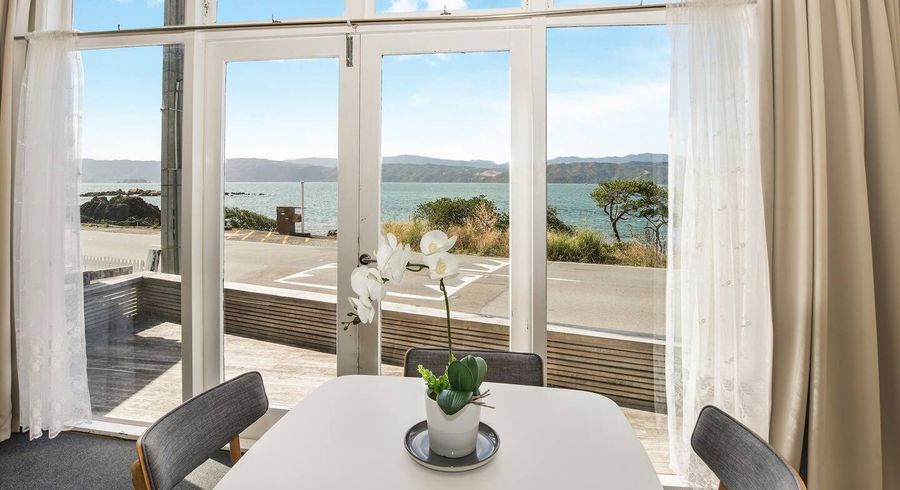  at 301 Karaka Bay Road, Karaka Bays, Wellington, Wellington