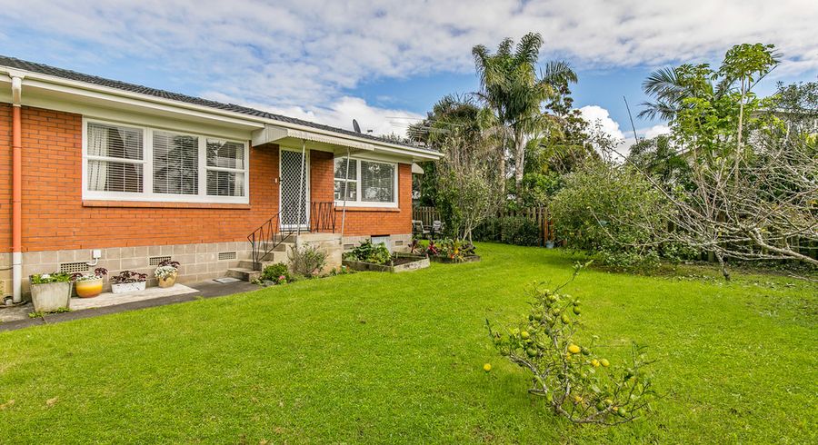  at 6/8 Counsel Terrace, Mount Albert, Auckland