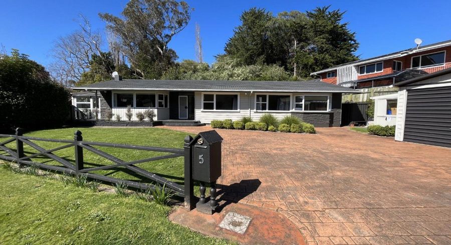  at 5 Virginia Heights, Otamatea, Whanganui