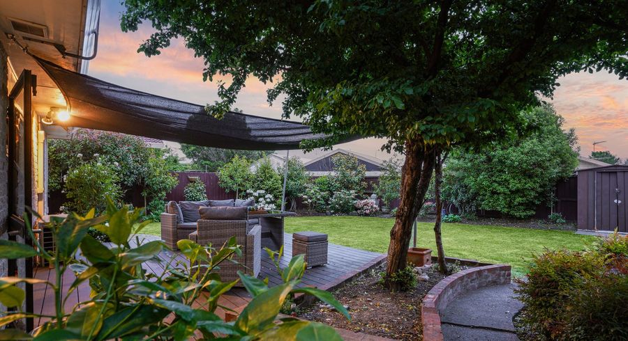  at 1/200 Sawyers Arms Road, Bishopdale, Christchurch