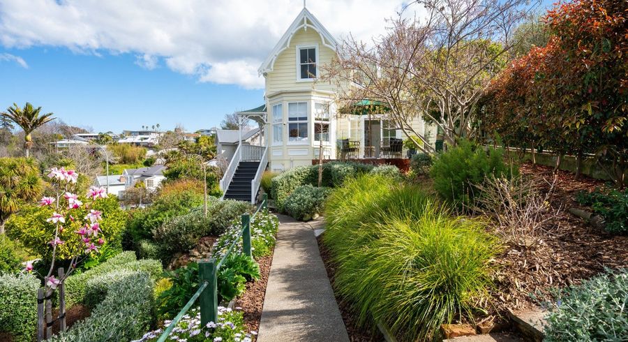  at 14 Cameron Road, Bluff Hill, Napier, Hawke's Bay