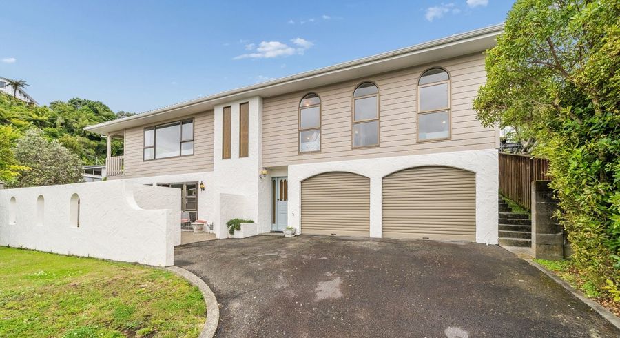  at 14 Hibiscus Grove, Maungaraki, Lower Hutt, Wellington