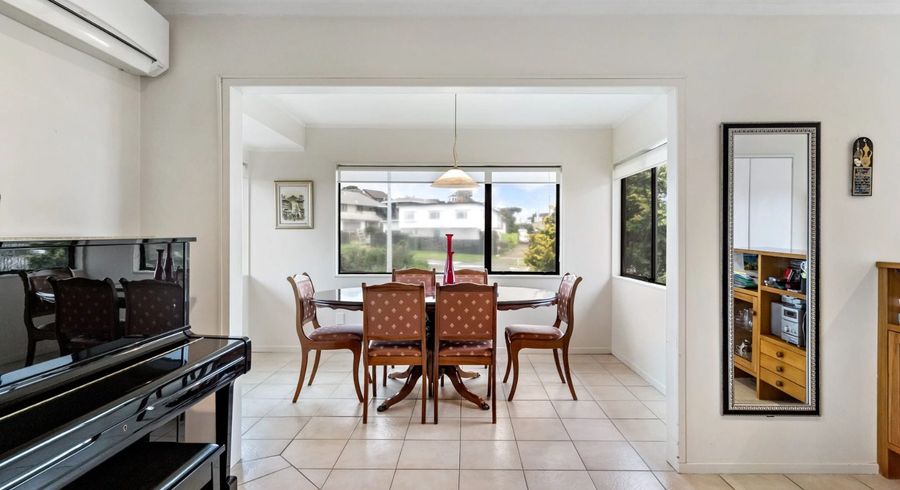  at 2/115 Bucklands Beach, Bucklands Beach, Manukau City, Auckland