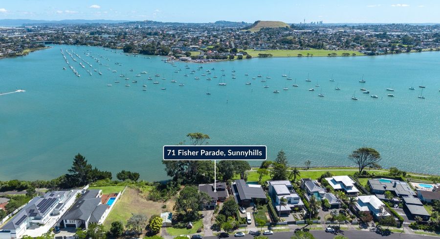  at 71 Fisher Parade, Sunnyhills, Auckland