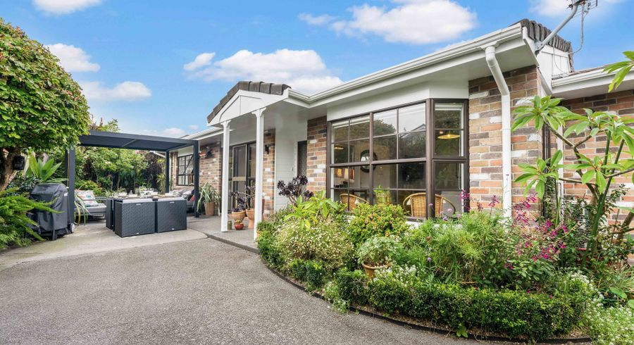  at 2/53 Francis Street, Hauraki, Auckland
