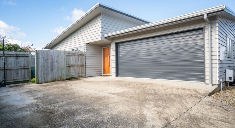  at 8A Cedar Grove, Highbury, Palmerston North