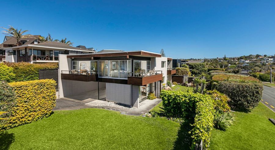  at 1/42 Rothesay Bay Road, Rothesay Bay, Auckland