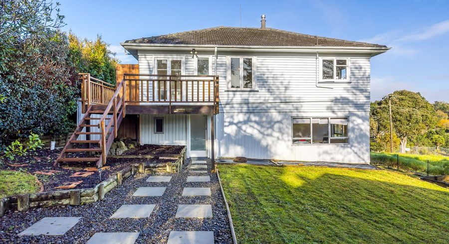  at 7 Chamberlain Road, Massey, Waitakere City, Auckland