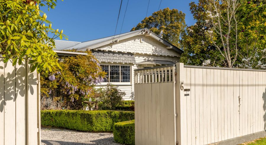  at 6 Cardiff Avenue, Somerfield, Christchurch