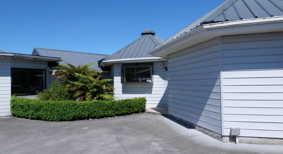  at 3 Nugget Grove, Raumati Beach, Paraparaumu