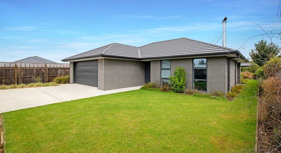  at 27 Newbrook Terrace, Darfield, Darfield
