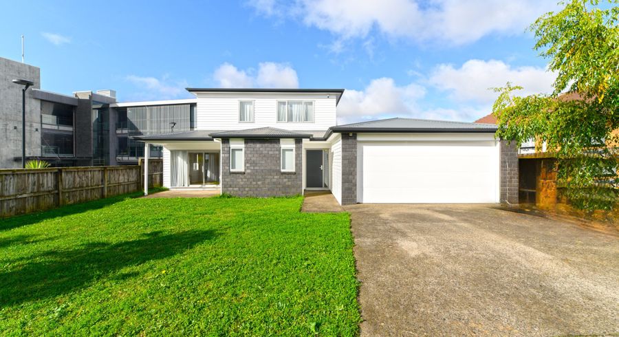  at 2 Waiohua Road, Greenlane, Auckland