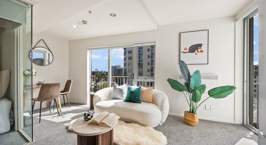  at 6J/208 Hobson Street, City Centre, Auckland City, Auckland