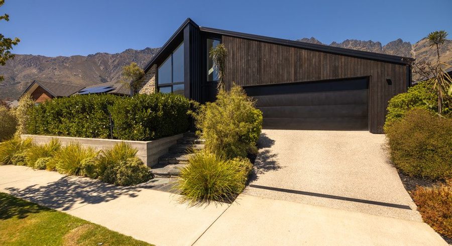  at 9 Howden Drive, Jacks Point, Queenstown-Lakes, Otago