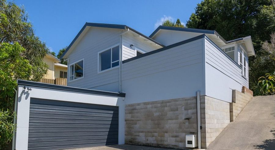 at 33a Shakespeare Road, Bluff Hill, Napier, Hawke's Bay
