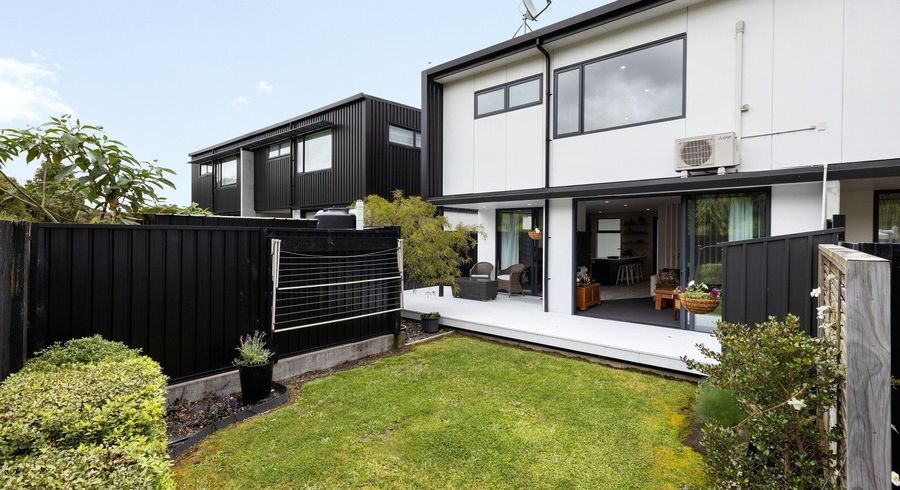  at 2/100 East Street, Enderley, Hamilton, Waikato