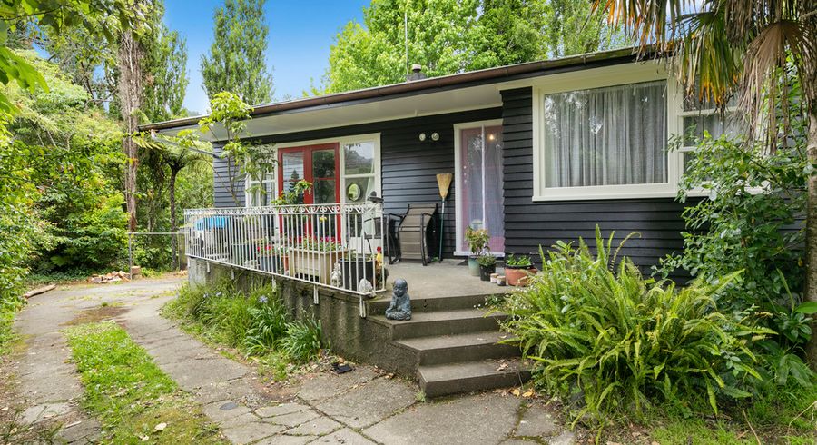  at 21 Jocelyn Crescent, Pinehaven, Upper Hutt