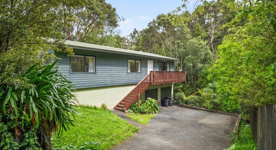  at 2/30 Anne McLean Drive, Glenfield, North Shore City, Auckland