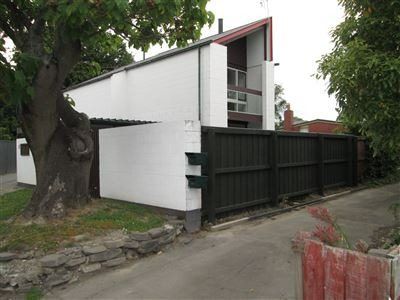  at 1/33 Newbridge Place, Ilam, Christchurch City, Canterbury