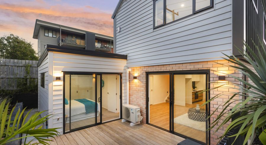  at 40A Nikau Street, New Lynn, Waitakere City, Auckland