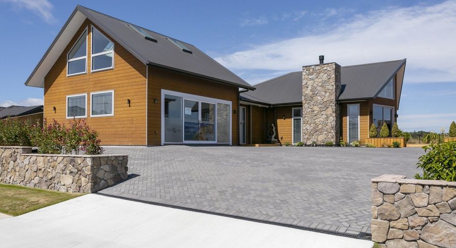  at 32 Wai Terrace, Wharewaka, Taupo, Waikato