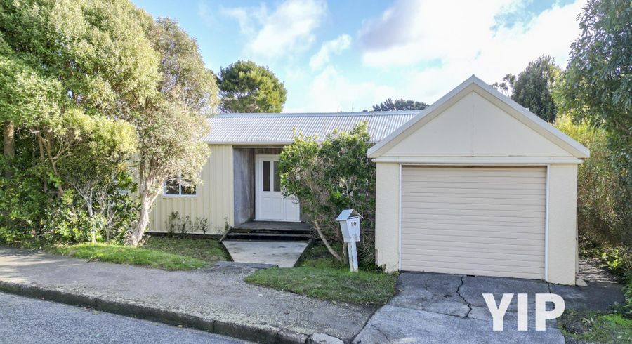  at 10 Miles Crescent, Newlands, Wellington