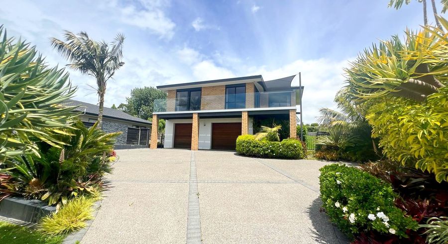  at 34 Charles Dickens Drive, Mellons Bay, Auckland