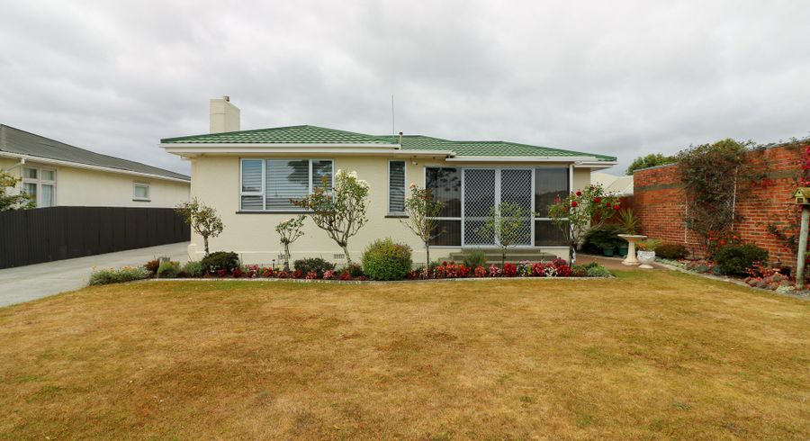  at 6 Aberdeen Avenue, Takaro, Palmerston North