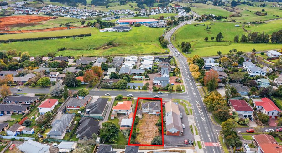  at 4 Valley Road, Pukekohe, Pukekohe