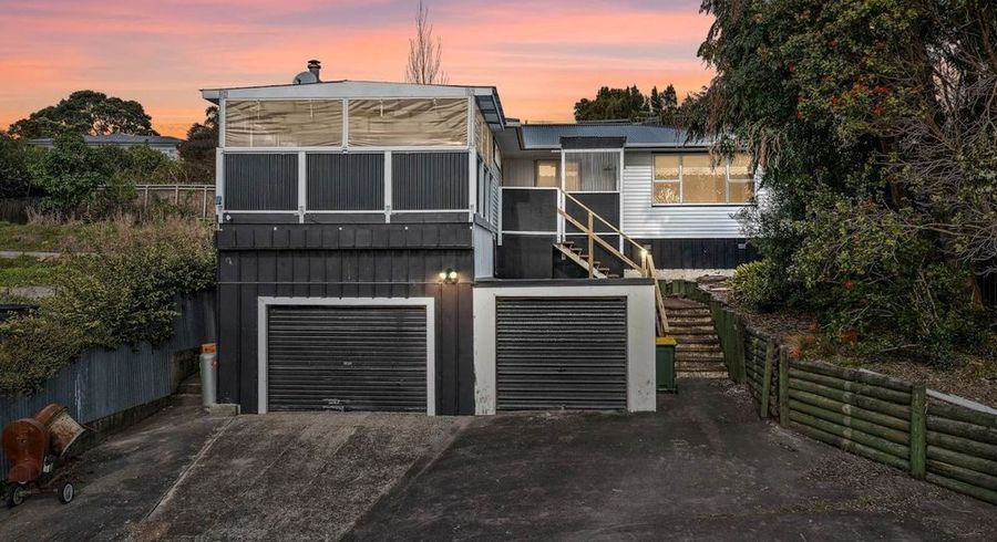  at 9 Awaroa Road, Helensville, Helensville