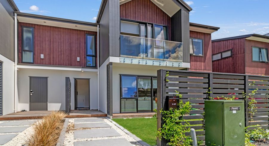  at 1/37 Casey Ave, Fairfield, Hamilton, Waikato