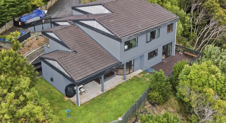  at 2/18 Sailmaker Close, Whitby, Porirua, Wellington