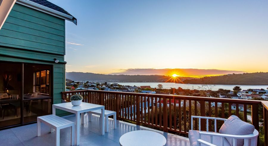  at 19 Kinloch Place, Papakowhai, Porirua, Wellington