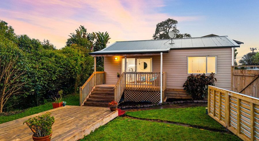  at 13a Becroft Drive, Forrest Hill, North Shore City, Auckland