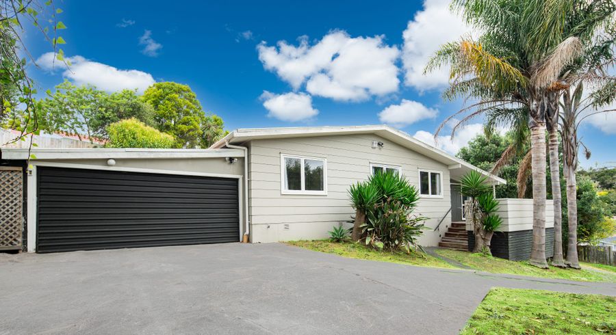  at 36 Beaudine Avenue, Glenfield, North Shore City, Auckland