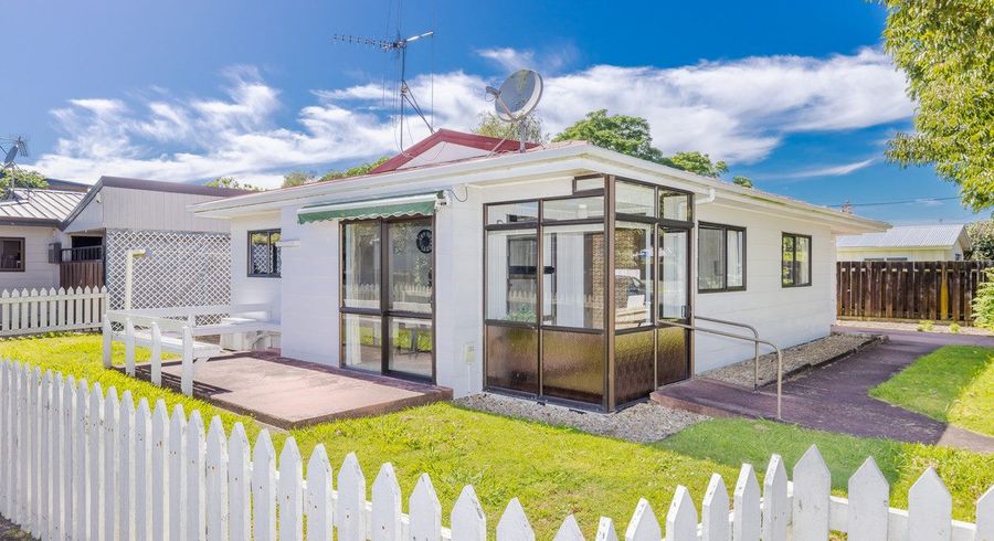  at 42A Graham Street, Hamilton East, Hamilton