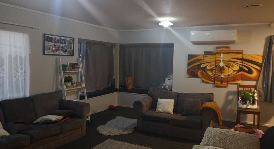  at 4A Oratu Place, Manurewa, Manukau City, Auckland