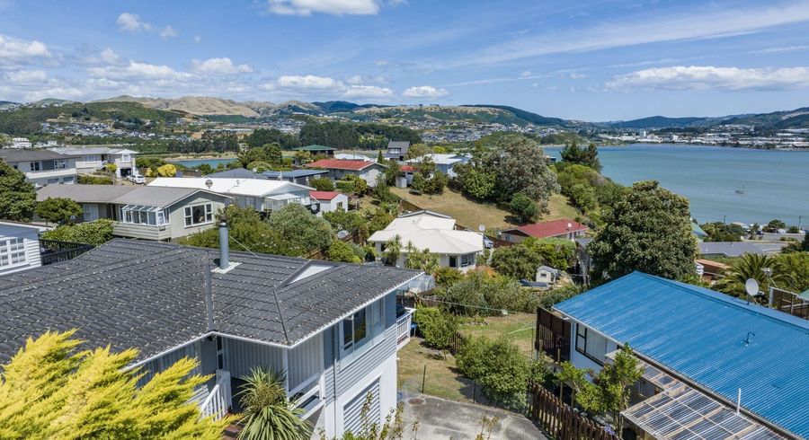  at 10 Inlet View, Titahi Bay, Porirua