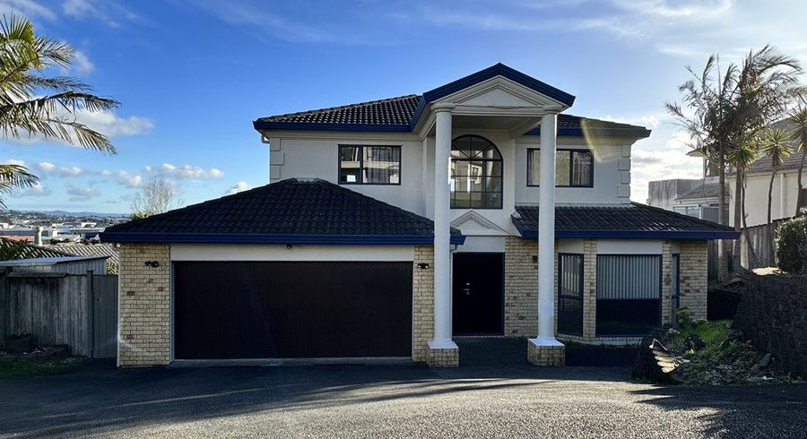  at 6 Cricklade Terrace, Windsor Park, Auckland