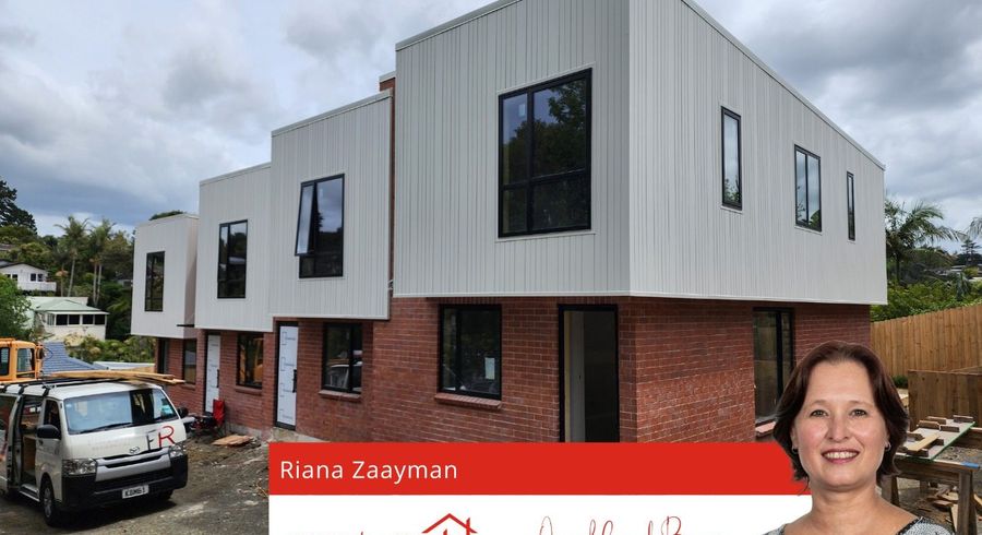  at 19A Pavola Grove, Glenfield, North Shore City, Auckland