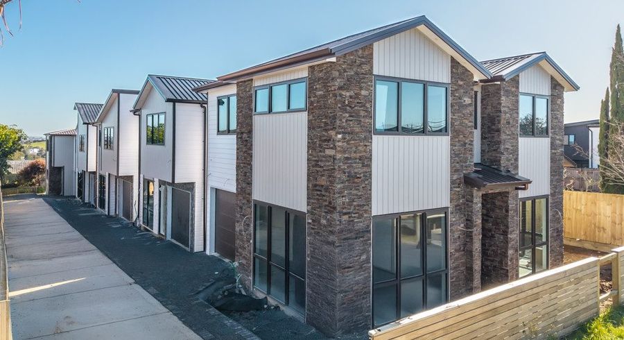  at Lot 2/23 Bradbury Road, Botany Downs, Manukau City, Auckland
