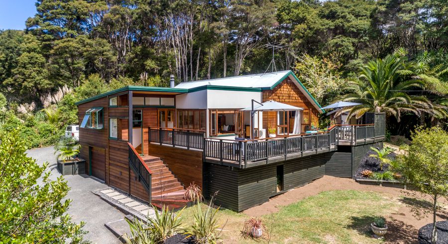  at 19 Landing Road, Titirangi, Auckland