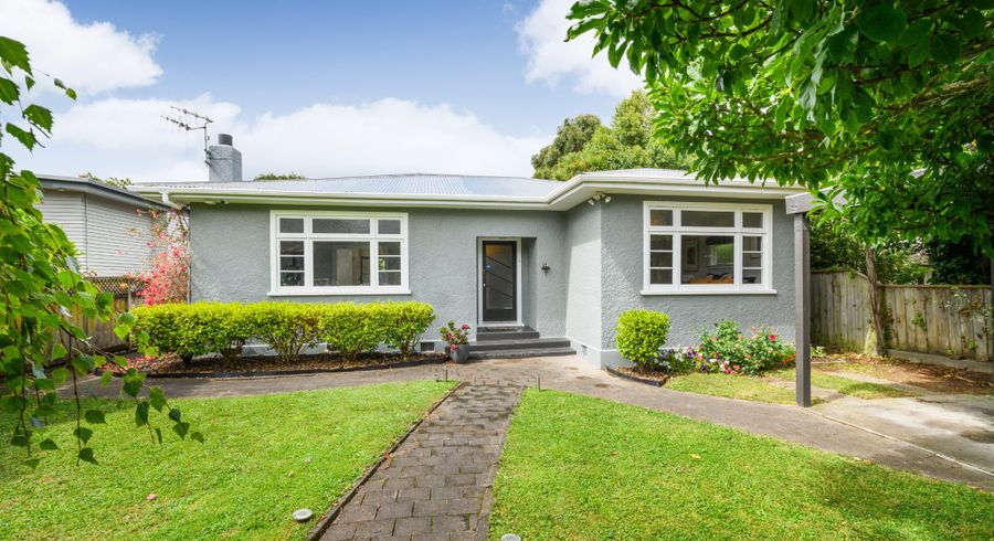  at 10 Hardie Street, Hokowhitu, Palmerston North