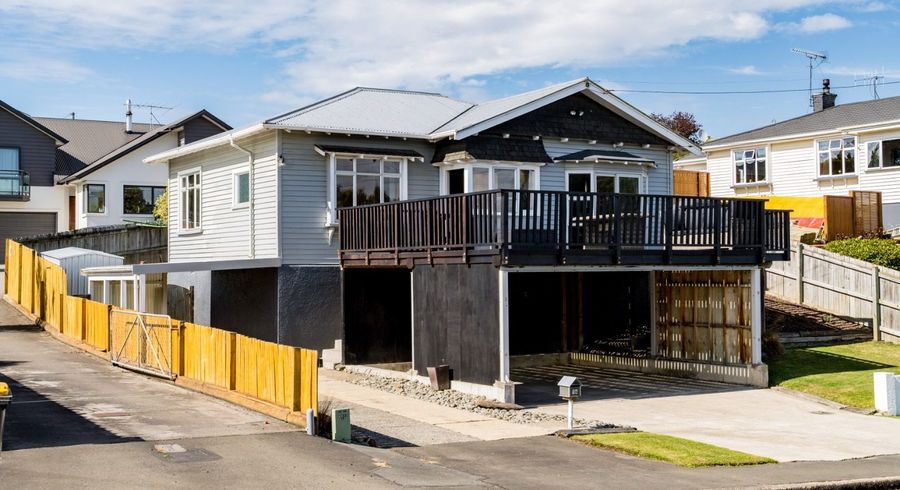  at 14 Miller Street, Green Island, Dunedin