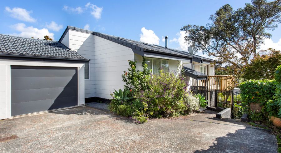  at 2/162 Deep Creek Road, Torbay, North Shore City, Auckland