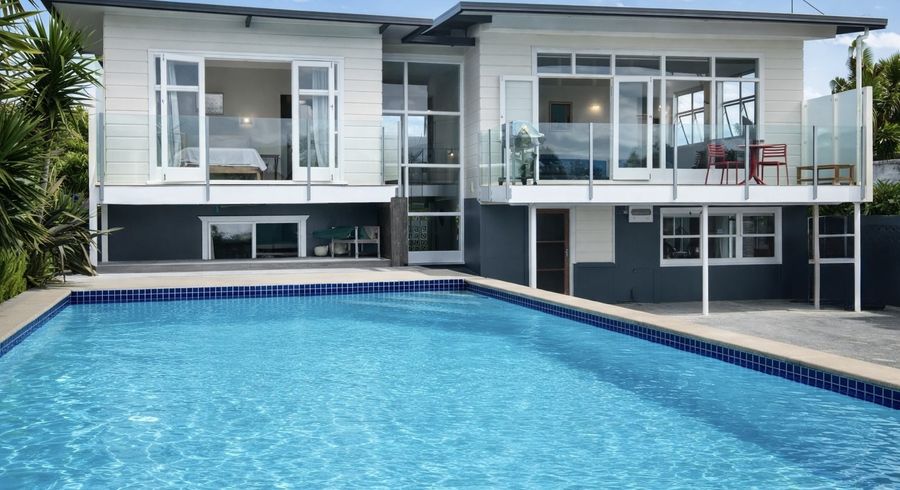  at 4 Range Road, Swanson, Waitakere City, Auckland