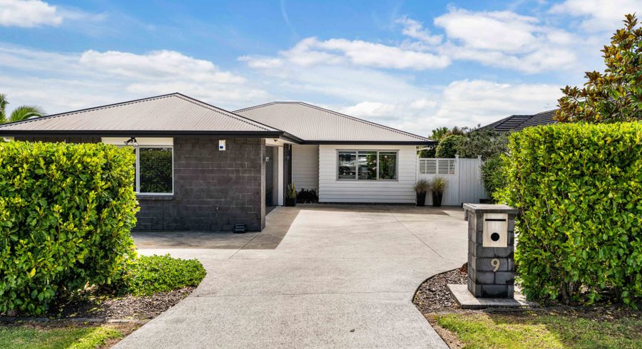 at 9 Artists Avenue, Beachlands, Manukau City, Auckland