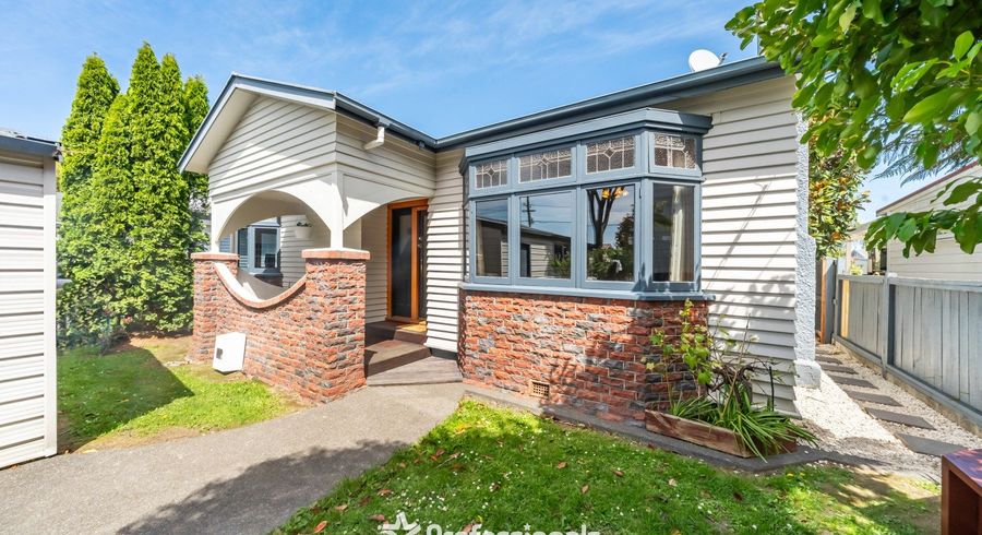  at 143 Whites Line East, Waiwhetu, Lower Hutt, Wellington