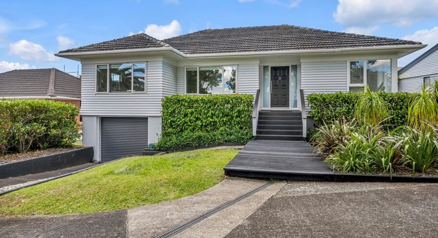  at 35 Ridge Road, Howick, Auckland
